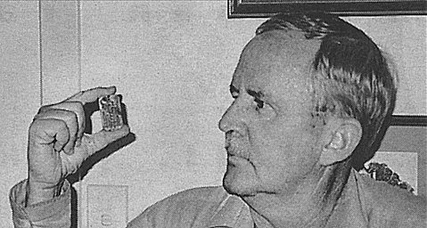 18dec42b.jpg (42320 bytes)