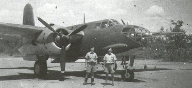 22sqn02.jpg (36682 bytes)