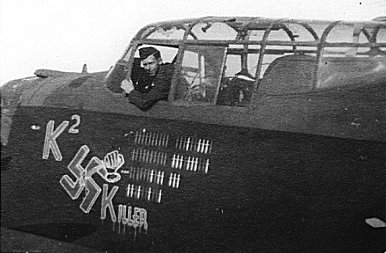 460foto2.jpg (27447 bytes)