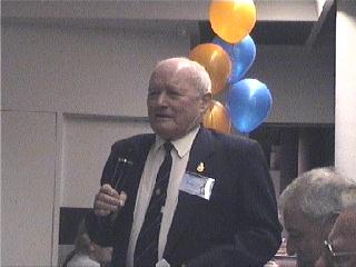 5806.jpg (13018 bytes)