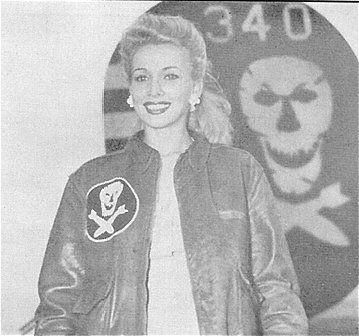 carolelandis.jpg (29120 bytes)