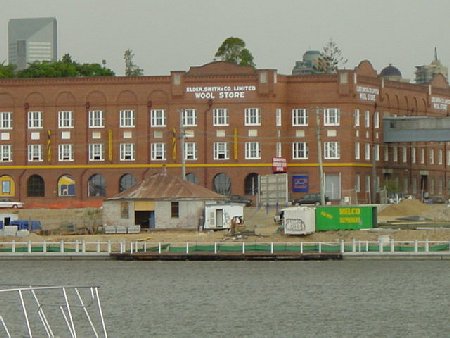 cap03.jpg (39068 bytes)