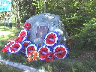 pe20.jpg (26721 bytes)